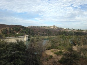 Hollywood Lake - really beautiful on this clear warm day. 